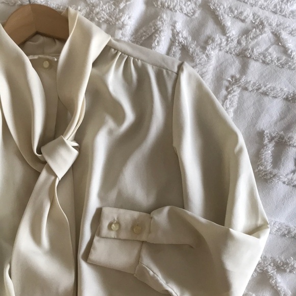 Blouse - Picture 2 of 2